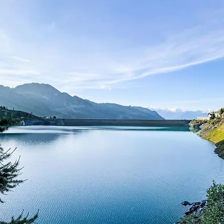 Grepon By Interhome Saclentse