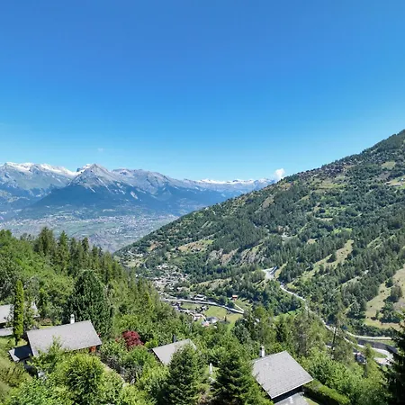 Grepon By Interhome Saclentse